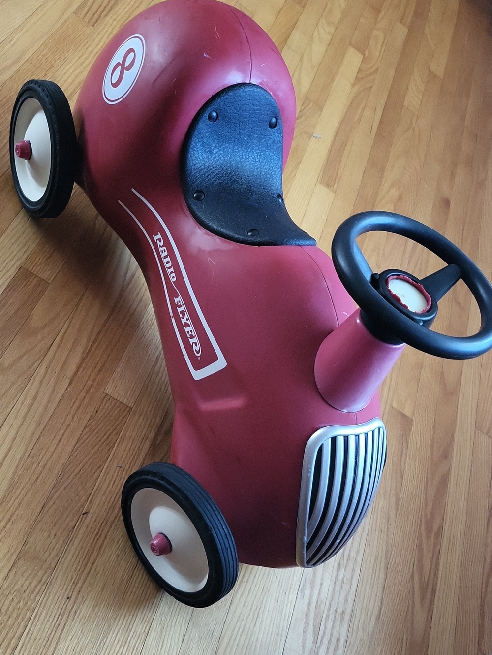Radio Flyer Metal 8 Red Ride-On Car - Classic Pedal-Free Toy